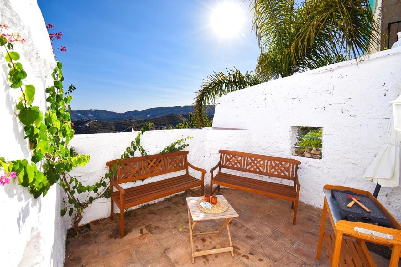 Casa Jazmin, Frigiliana Traditional Townhouse With Great Views Hansonholiday Rentals Eksteriør bilde